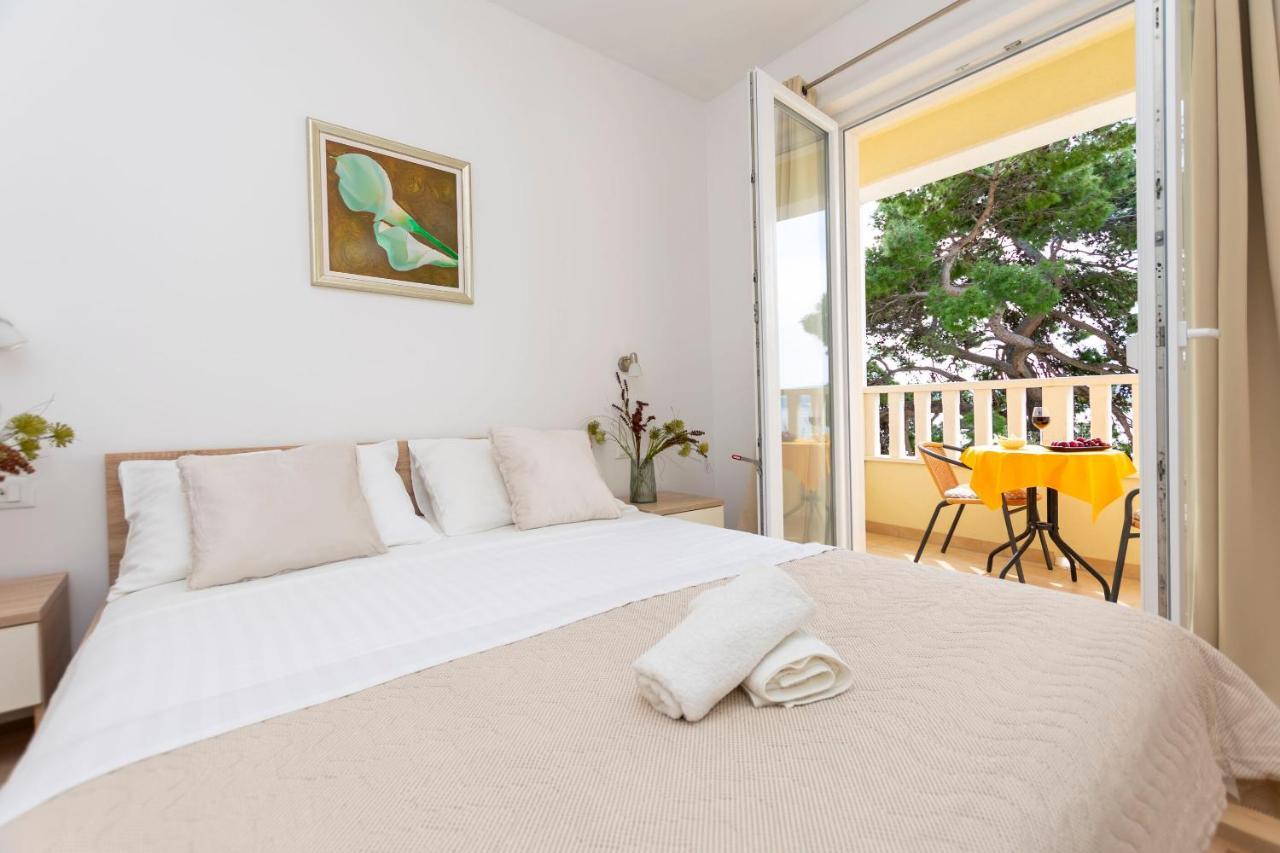 Apartments Beach Dream Mimice Exterior photo