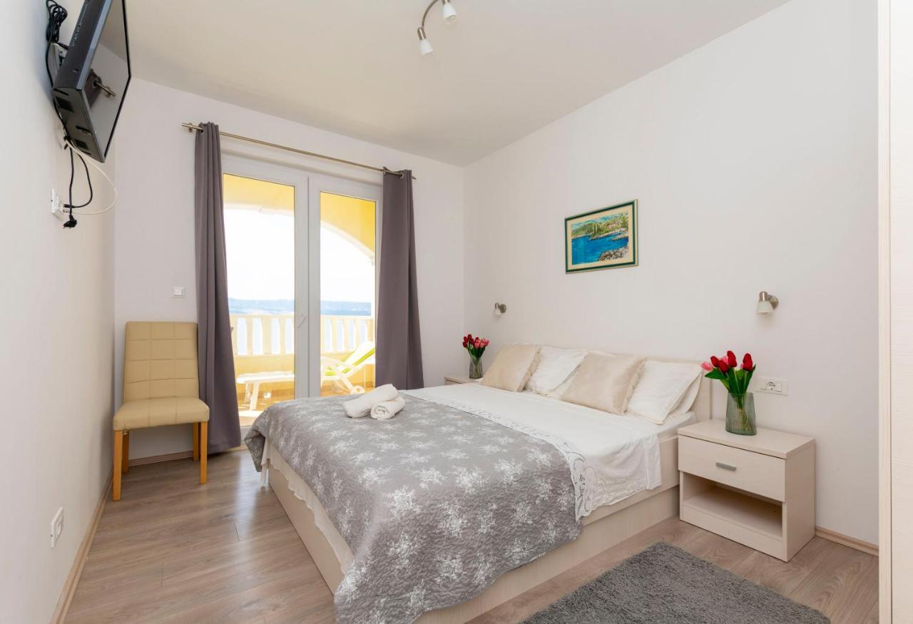 Apartments Beach Dream Mimice Exterior photo